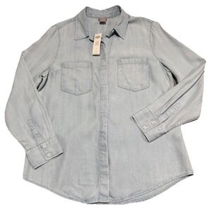 Chico's Classic Button Up Chambray Denim Shirt Womens Size 1 Petite Minimalist